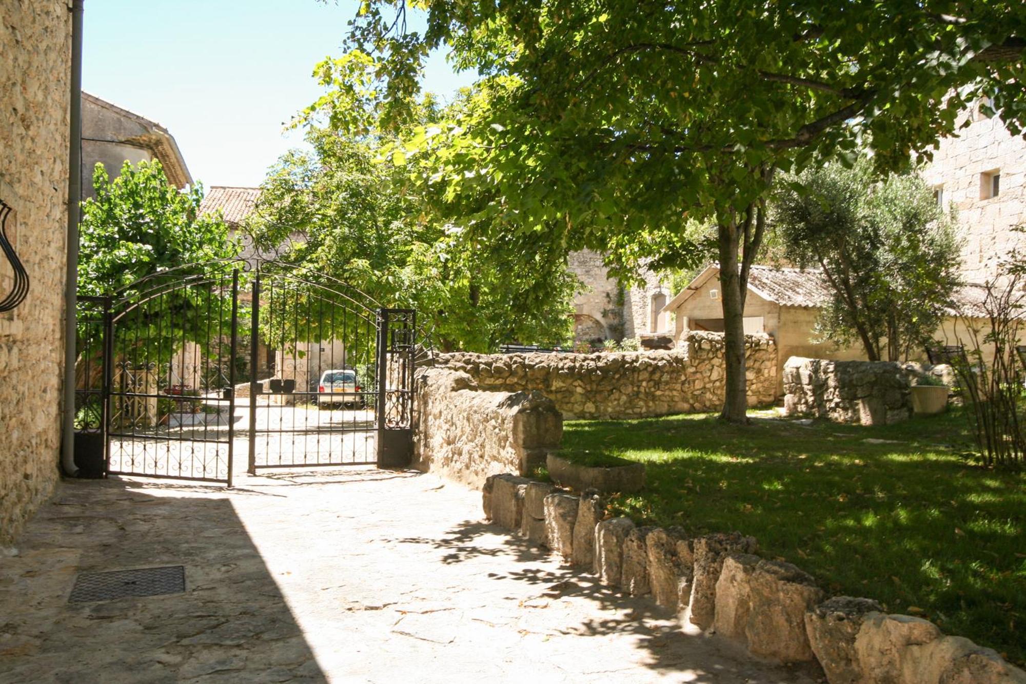 La Garde-Adhémar La Closerie D'Escalin Gite 12 Personnes Et Jacuzzi מראה חיצוני תמונה